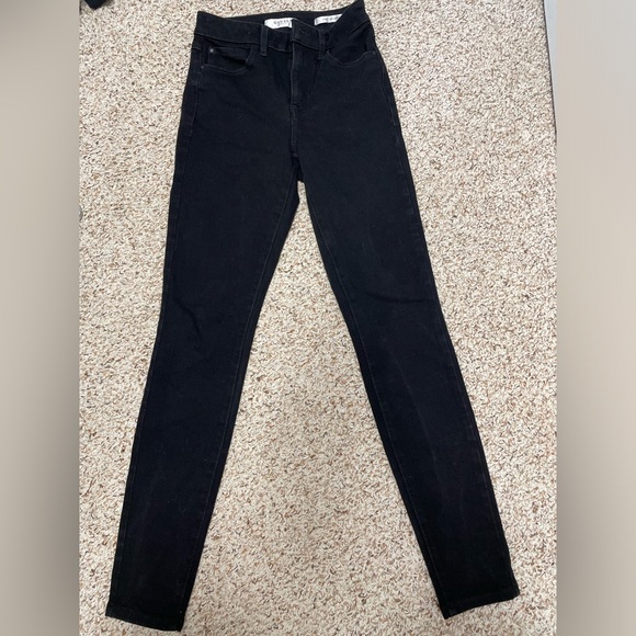 Guess skinny jeans like new offers welcomed to all items - Picture 2 of 3